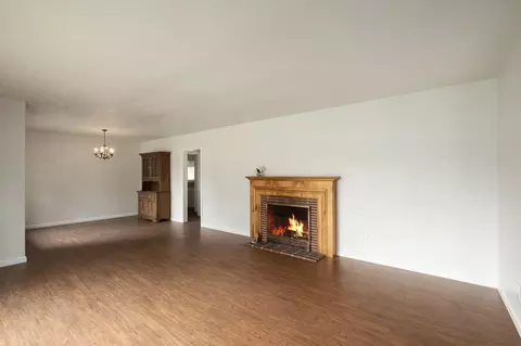 103 S Park Dr, Madera, CA 93637 photo 7