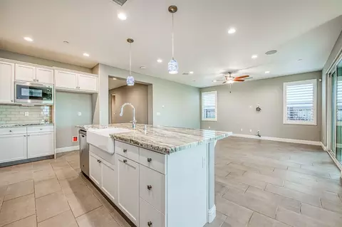 639 Overstone Ave, Madera, CA 93636 photo 22