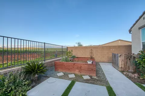 639 Overstone Ave, Madera, CA 93636 photo 43