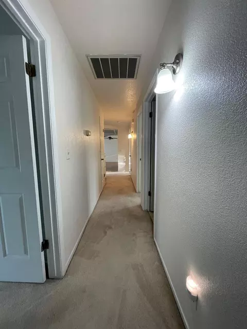 545 Walnut Ct, Kerman, CA 93630 photo 8