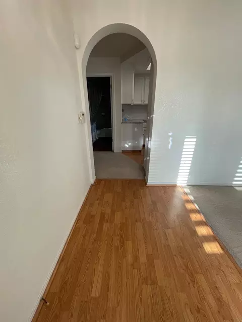 545 Walnut Ct, Kerman, CA 93630 photo 4