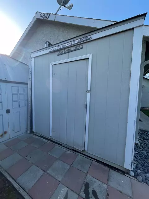545 Walnut Ct, Kerman, CA 93630 photo 19