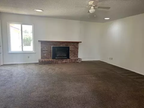 309 Circle Dr, Chowchilla, CA 93610 photo 11
