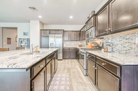 3866 Bellaire Ave, Clovis, CA 93619 photo 16