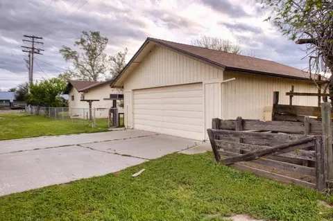 1171 Pecan, Madera, CA 93637 photo 6
