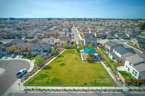 3822 Morris Ave, Clovis, CA 93619 photo 45