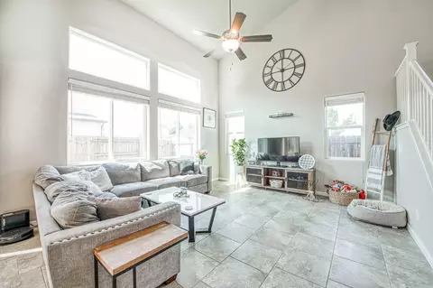3822 Morris Ave, Clovis, CA 93619 photo 8