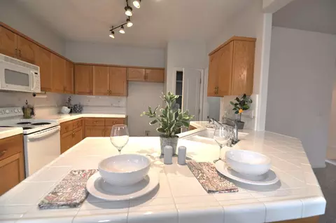 2370 Dawson Cove Ln, Clovis, CA 93611 photo 11