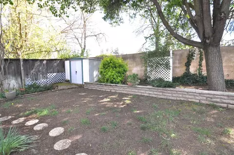 2370 Dawson Cove Ln, Clovis, CA 93611 photo 28