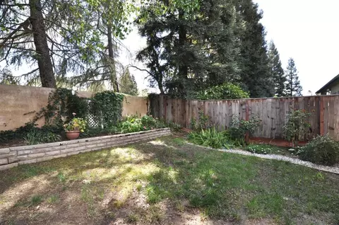 2370 Dawson Cove Ln, Clovis, CA 93611 photo 29