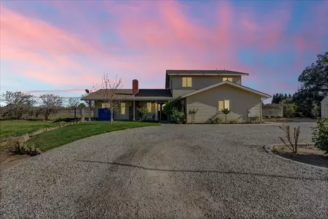 20521 Fargo Ave, Lemoore, CA 93245 photo 1