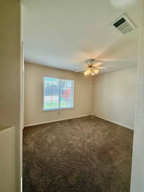 146 Phillip Way, Chowchilla, CA 93610 photo 13