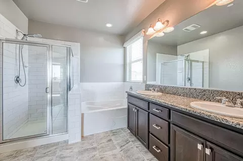 3520 Taylor Ln, Clovis, CA 93619 photo 41