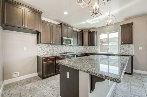 3520 Taylor Ln, Clovis, CA 93619 photo 23