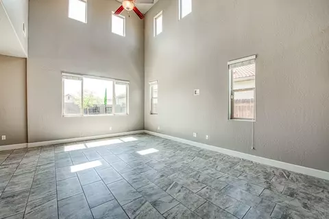3520 Taylor Ln, Clovis, CA 93619 photo 15