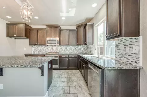 3520 Taylor Ln, Clovis, CA 93619 photo 20