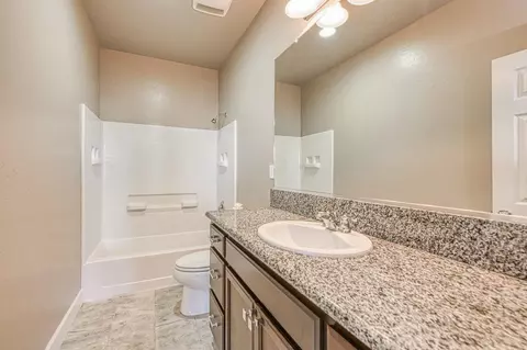 3520 Taylor Ln, Clovis, CA 93619 photo 36