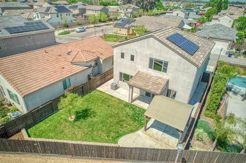 3520 Taylor Ln, Clovis, CA 93619 photo 9