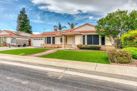 2367 Frederick Way, Madera, CA 93637 photo 3