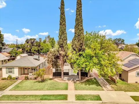 516 C St, Lemoore, CA 93245 photo 8