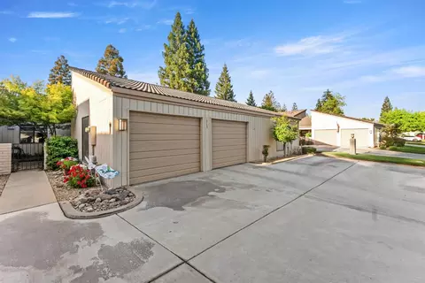 1715 Tollhouse Ln, Clovis, CA 93611 photo 23
