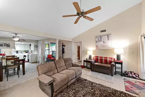 1715 Tollhouse Ln, Clovis, CA 93611 photo 5