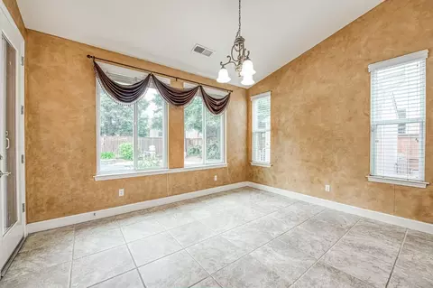 2267 Graybark Ave, Clovis, CA 93619 photo 19
