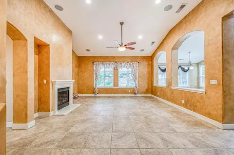 2267 Graybark Ave, Clovis, CA 93619 photo 13