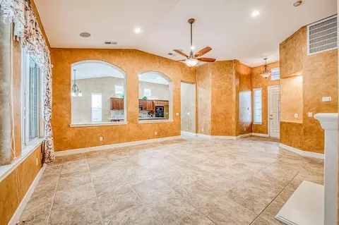 2267 Graybark Ave, Clovis, CA 93619 photo 16