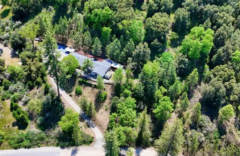 45792 Sutton Dr, Oakhurst, CA 93644 photo 48