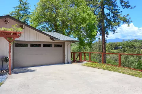 45792 Sutton Dr, Oakhurst, CA 93644 photo 43