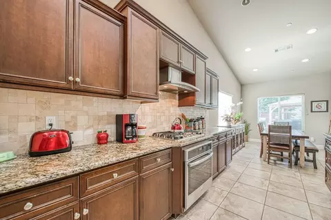 10850 Bernadine Ave, Clovis, CA 93619 photo 21