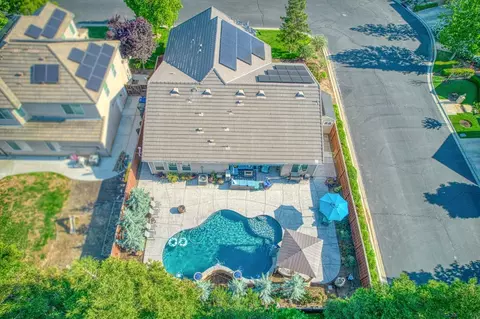 10850 Bernadine Ave, Clovis, CA 93619 photo 8