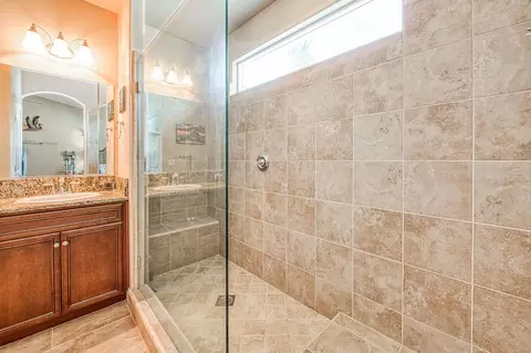 10850 Bernadine Ave, Clovis, CA 93619 photo 33