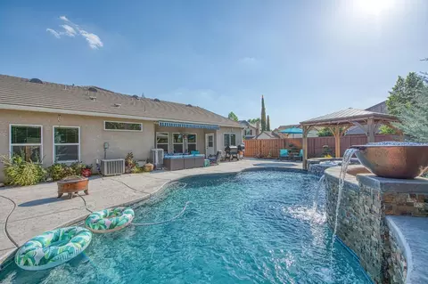 10850 Bernadine Ave, Clovis, CA 93619 photo 57