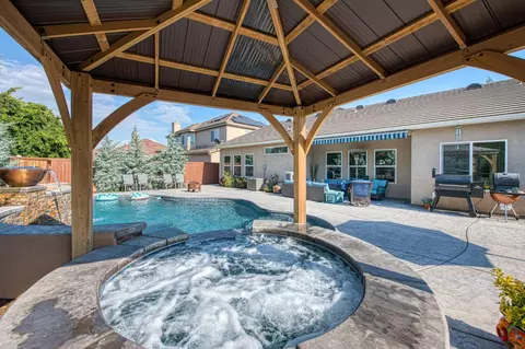 10850 Bernadine Ave, Clovis, CA 93619 photo 55