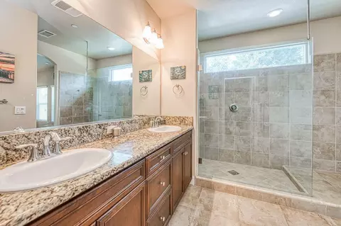 10850 Bernadine Ave, Clovis, CA 93619 photo 35