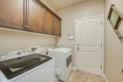 10850 Bernadine Ave, Clovis, CA 93619 photo 39