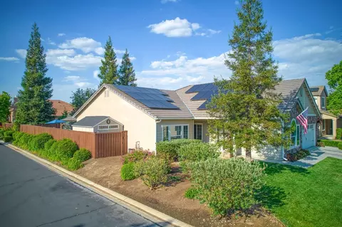 10850 Bernadine Ave, Clovis, CA 93619 photo 3