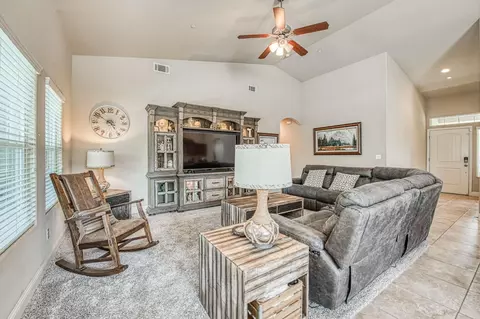 10850 Bernadine Ave, Clovis, CA 93619 photo 29