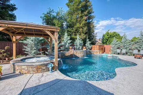 10850 Bernadine Ave, Clovis, CA 93619 photo 52