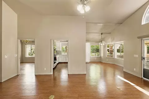3001 Fairmont Ct, Madera, CA 93637 photo 24