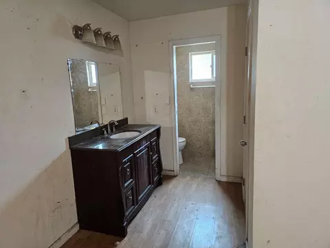 537 N Granada Dr, Madera, CA 93637 photo 7