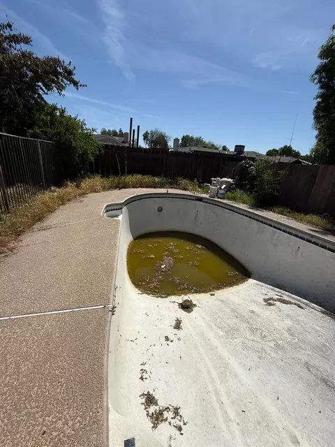 537 N Granada Dr, Madera, CA 93637 photo 14