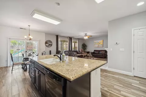 2865 Maine Ave, Clovis, CA 93619 photo 18