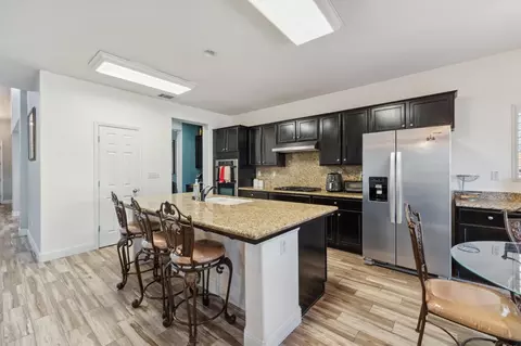 2865 Maine Ave, Clovis, CA 93619 photo 17