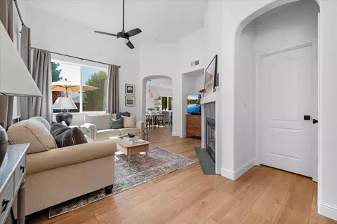 1780 N Avignon Ln, Clovis, CA 93619 photo 1