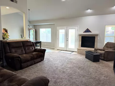 3351 Winter Way, Madera, CA 93637 photo 9