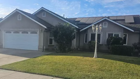 3351 Winter Way, Madera, CA 93637 photo 3