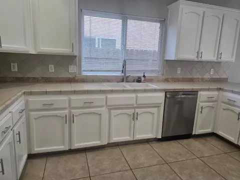 3351 Winter Way, Madera, CA 93637 photo 8